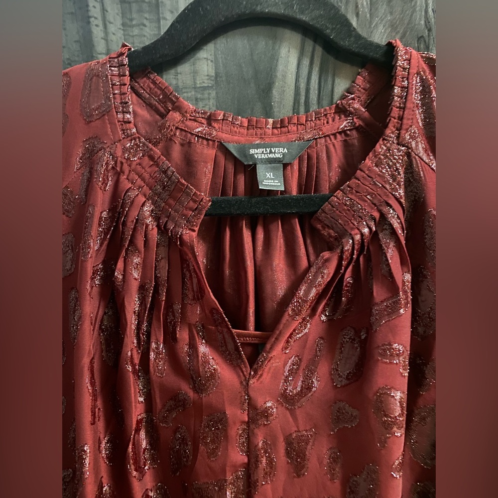 Simply Vera Vera Wang Wine Red Shimmery Pleated Top